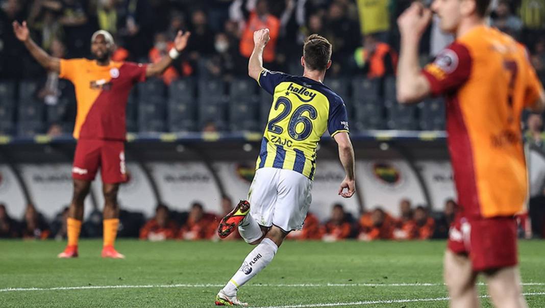 Fenerbahçe, Kadıköy'de 6 yıl aradan sonra Galatasaray'ı mağlup etti: Hakem kararları maça damga vurdu 5